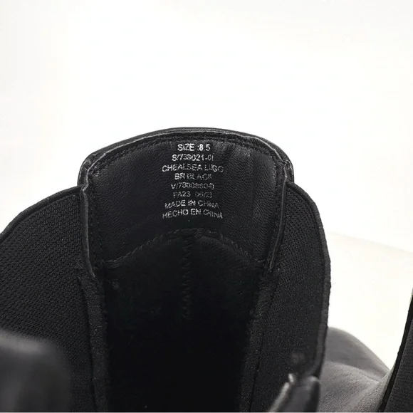 BANANA REPUBLIC | Lugg Sole Leather Chelsea Boots in Black | Sz 8.5 - Picture 11 of 14